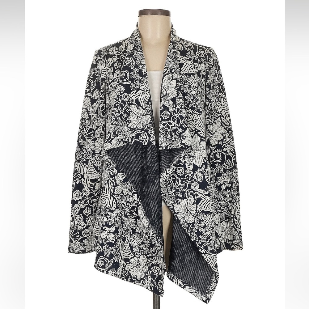 Kut from the Kloth navy and white floral cardigan